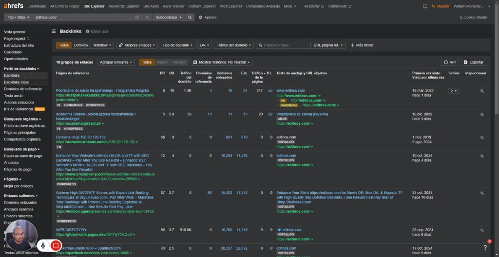 Informe de Backlinks en Site Explorer de Ahrefs Webmaster Tools Informe de backlinks con página de origen, destino y texto ancla en Ahrefs Webmaster Tools
